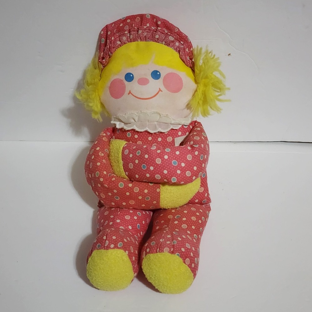 Fisher Price Vintage Crib Girl Rattle Squeak Squeeze Plush Toy 1351 Pink 1984